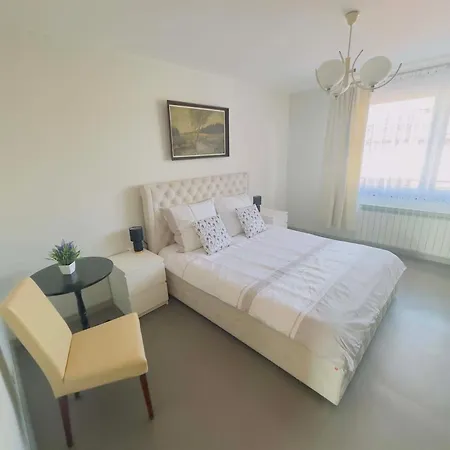 Na Pieknej 24-2 Apartman Újszandec